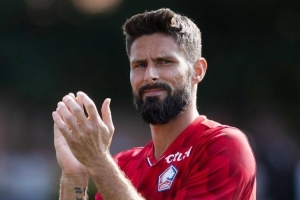 总决赛直播-38岁321天！吉鲁成为里尔队史最年长的进球者